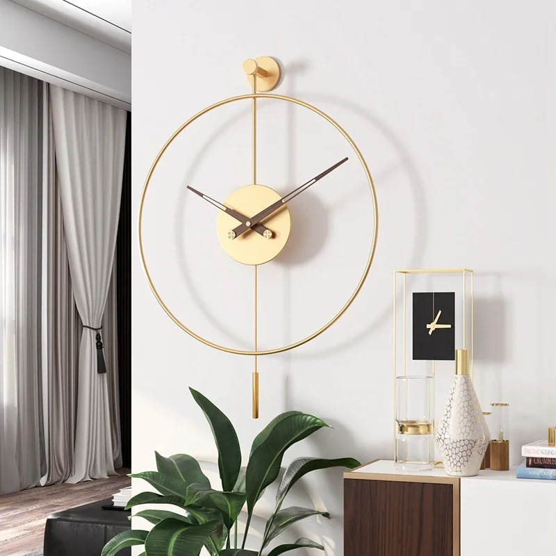 Металлические минималистичные настенные часы Европейские Автоматические поворотные Декоративные часы Креативные Круглые настенные часы для гостиной Бесшумные Кварцевые часы - 1