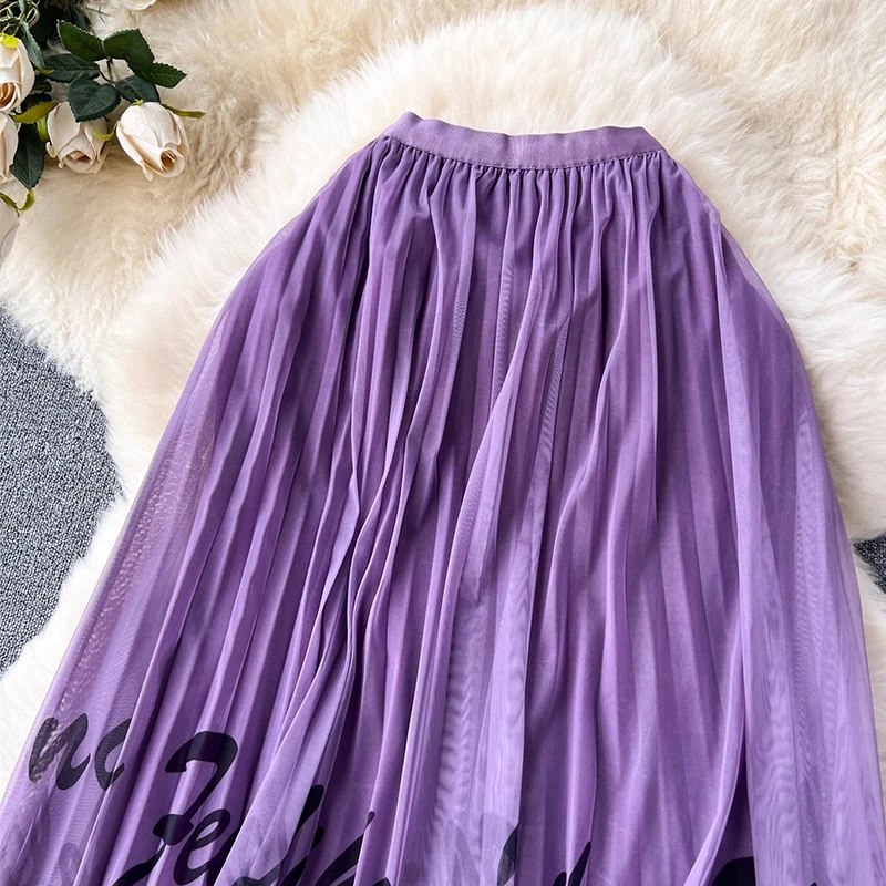 Тюлевая Милая Плиссированная юбка для женщин с Корейским буквенным принтом, Универсальная длинная юбка Миди из сетки с высокой талией, Женская Осень 2023 г. - 2